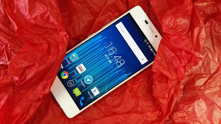 Das Tornado 348 ist ein schickes Smartphone.