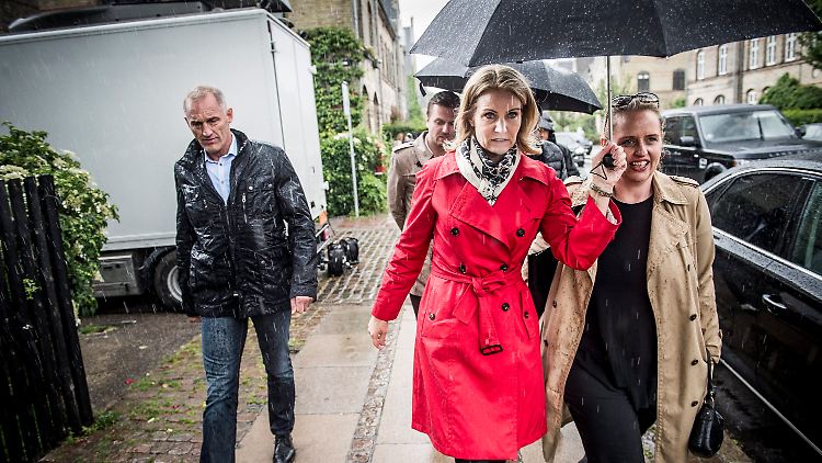 Helle Thorning-Schmidt tritt auch von der Parteispitze zurück.