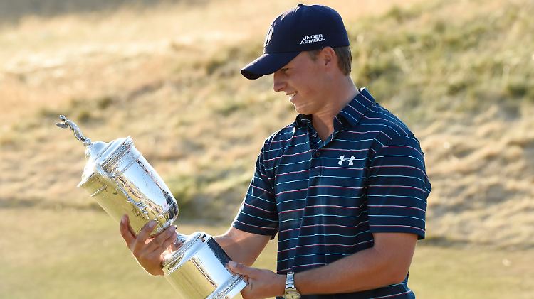 Unglaubliger Blick: Spieth triumphiert bei den US Open.