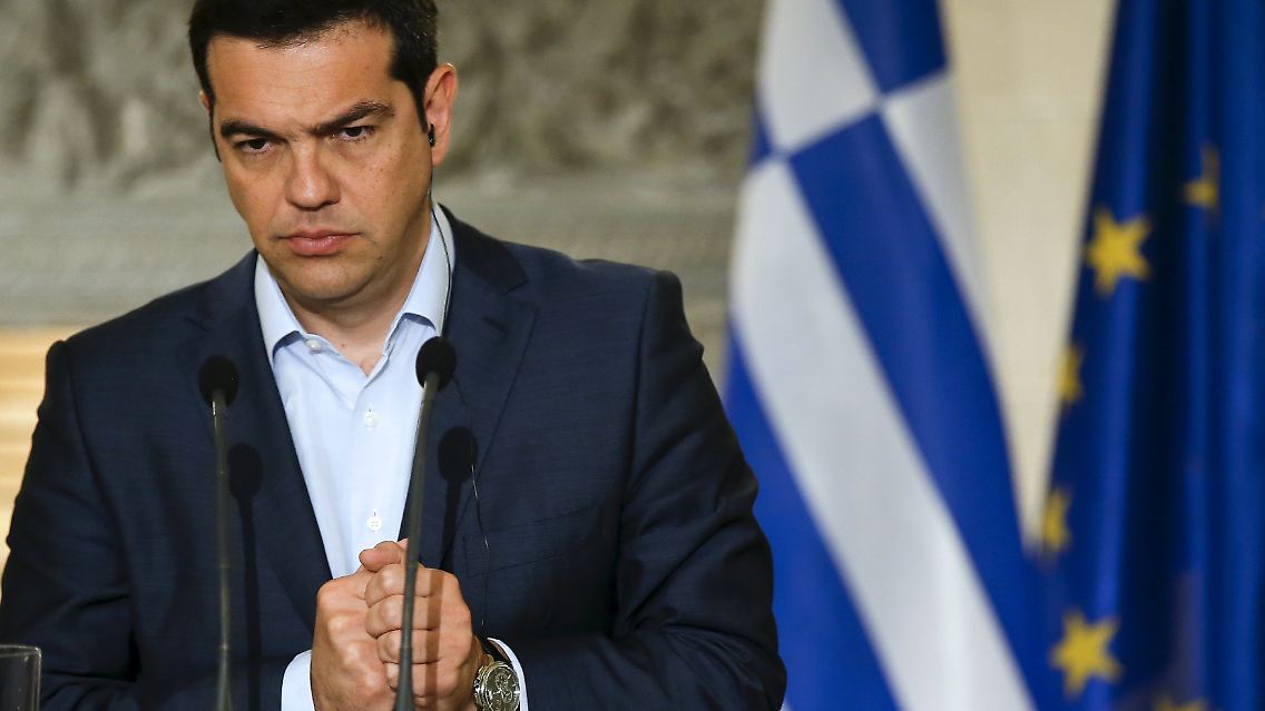 2015-06-17T122635Z_760333287_GF10000130409_RTRMADP_3_EUROZONE-GREECE.JPG2827334418943527630.jpg