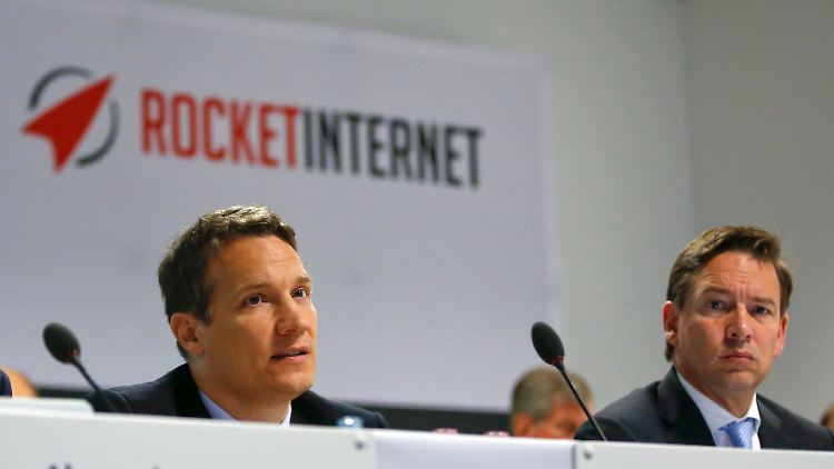 Rocket-Internet-Chef Oliver Samwer (l.) beteuert, dass im vergangenen Jahr der Höhepunkt der Verluste überschritten worden sei.