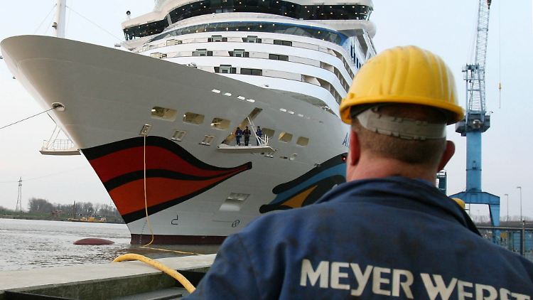 Die Werften kommen bei den Bestellungen der Kreuzfahrtanbieter kaum hinterher.