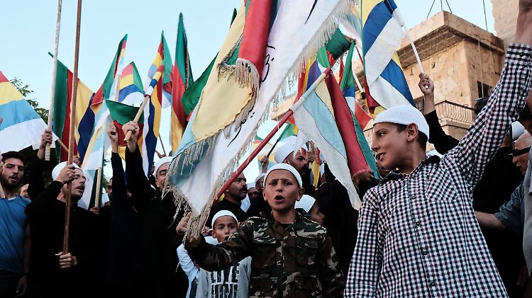 Die Drusen verlangen von Israel militärische Hilfe für ihre Glaubensbrüder in Syrien. Die Minderheitsreligion wird dort von islamistischen Terroristen als Irrglaube verachtet.