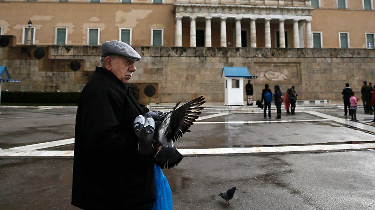 Das griechische Parlament (im Hintegrund) hat bislang keinen Weg gefunden, die Korruption im Land zu stoppen.