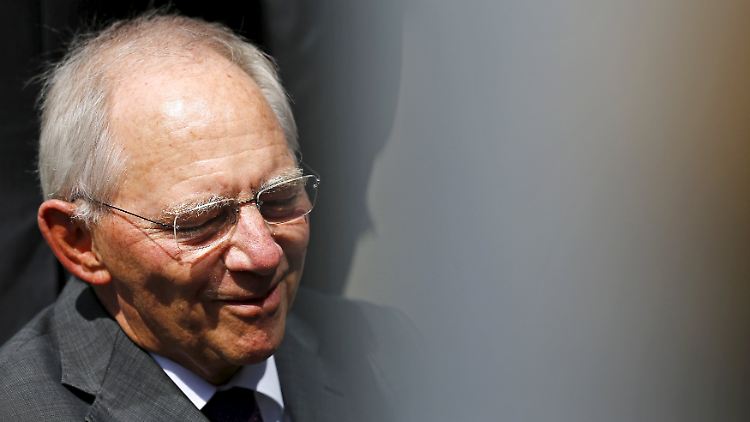 Bundesfinanzminister Wolfgang Schäuble äußerte sich auf dem Weg zum Treffen der Eurogruppe.