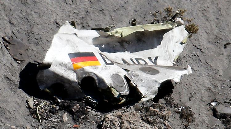 Unter anderem der Absturz von Flut 4U9525 hat HDI Global veranlasst das Geschäft mit Fluglinien "neu zu bewerten". 