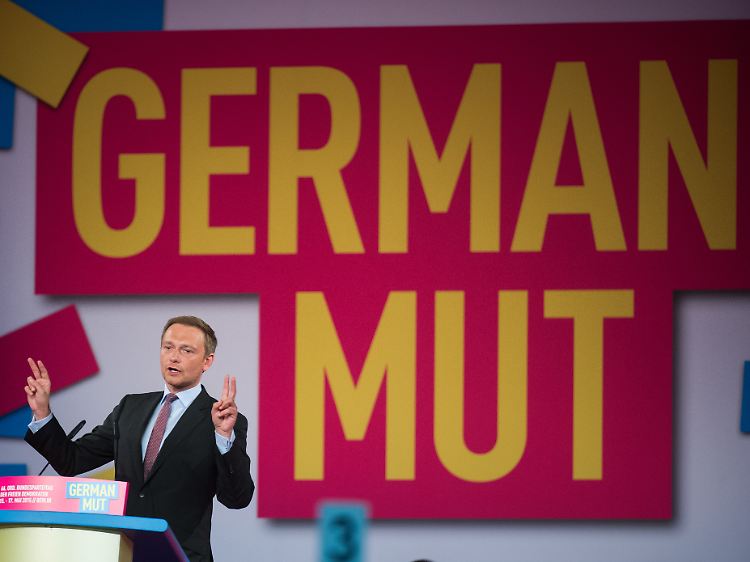 Wagt einen weitgespannten Vergleich: Der frisch im Amt bestätigte Bundesvorsitzende der FDP, Christian Lindner.