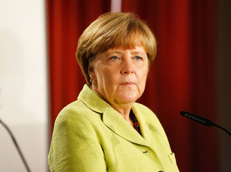 Viele Deutsche glauben, dass die CDU unter Angela Merkel nach links gerückt ist.