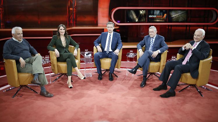 Die Polit-Talkshow offenbarte die ganze Absurdität der Griechenland-Rettungsversuche.