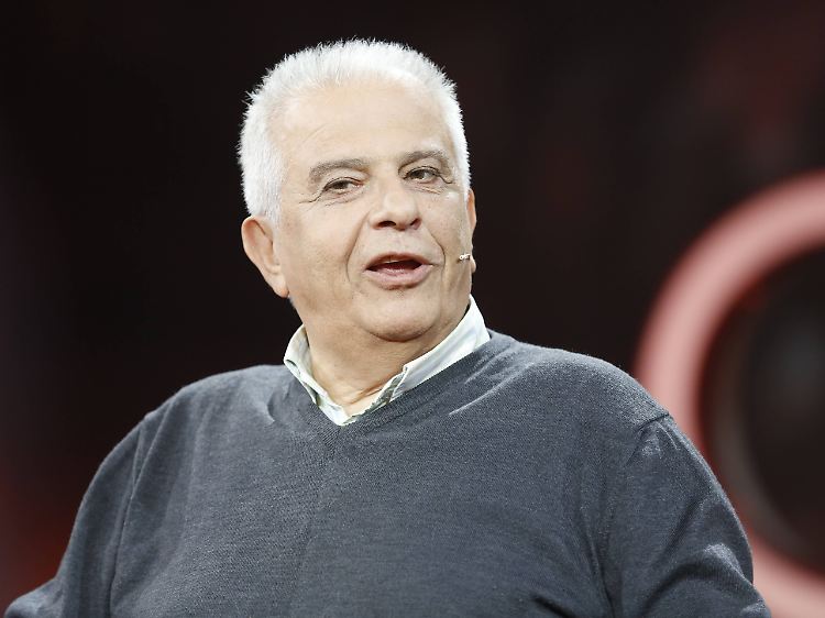 Der Tsipras-Vertraute Theodoros Paraskevopoulos geriet ordentlich unter Druck.