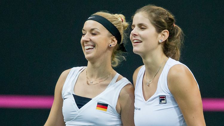 Deutsche Tennis-Damen geben sich optimistisch: Sabine Lisicki und Julia Görges.