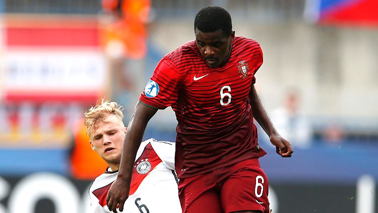 Angeblich für 45 Millionen Euro zu haben: William Carvalho.