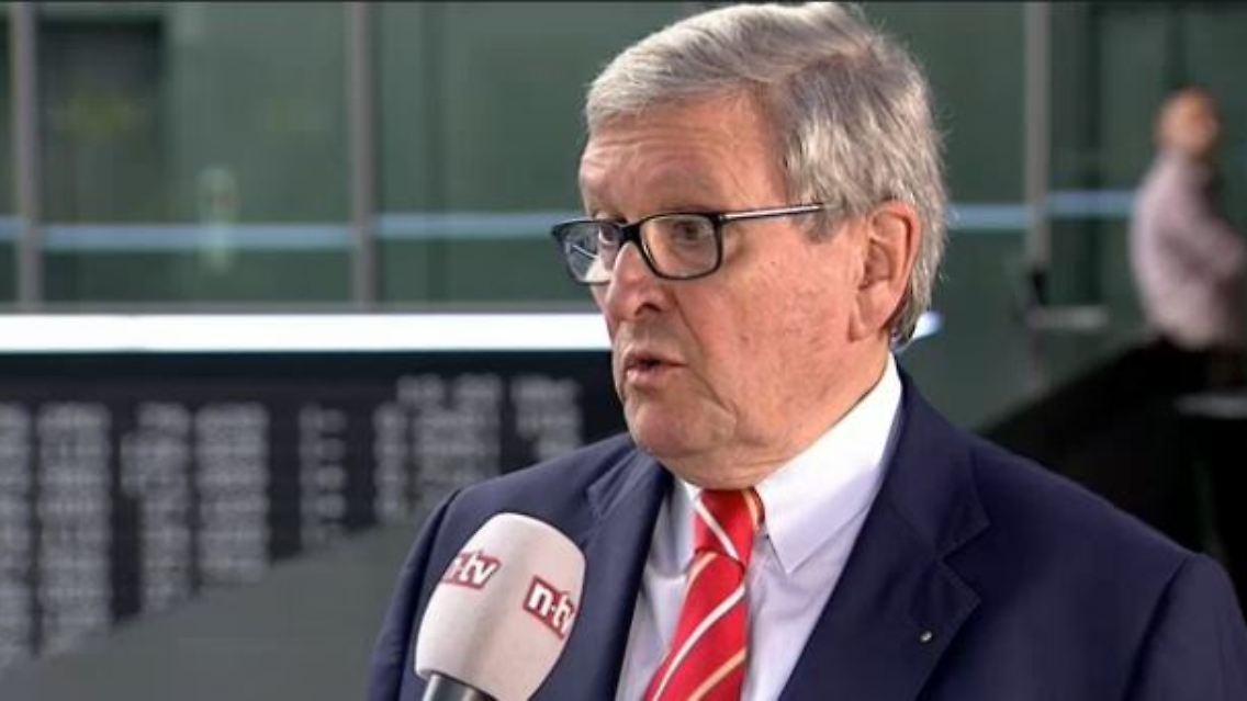 schäfer.JPG