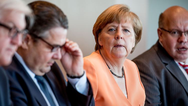 Kanzlerin Merkel und ihre Minister haben die Haushaltspläne abgesegnet.