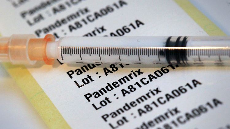 Einige Experten fürchten, dass der Impfstoff Pandemrix in seltenen Fällen Narkolepsie auslösen kann