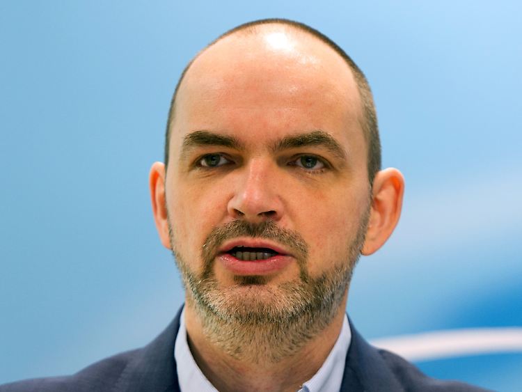 "Wer die Koffer erst am Vorabend packt, kann den Alltag schlechter hinter sich lassen", warnt Ulrich Reinhardt.