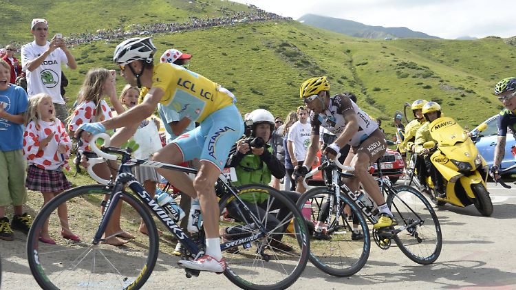 Er ist der Titelverteidiger, der Gejagte bei der diesjährigen Tour: Vincenzo Nibali aus Italien.