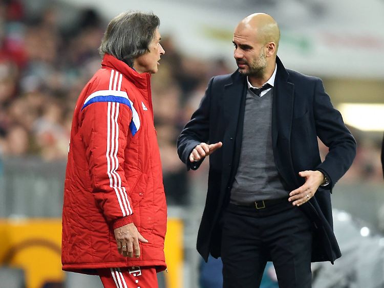 Mit Guardiola müsste Müller-Wohlfahrt im Fall einer Rückkehr nicht mehr zusammenarbeiten, der Spanier verlässt den Verein im Sommer.