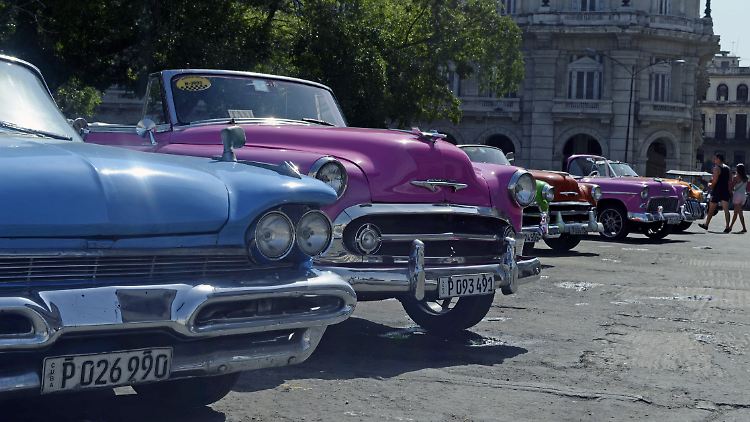 Cuba Carros.jpg