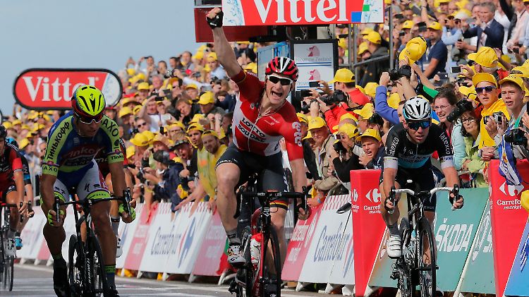 André Greipel: Hauchdünn als erster im Ziel.