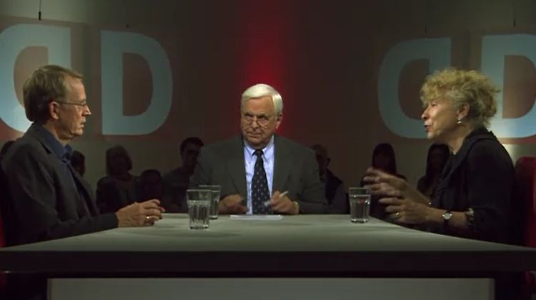 Gesine Schwan: "Von Anfang an hat die Bundesregierung versucht, die "Chaostruppe" Syriza zu diskreditieren."