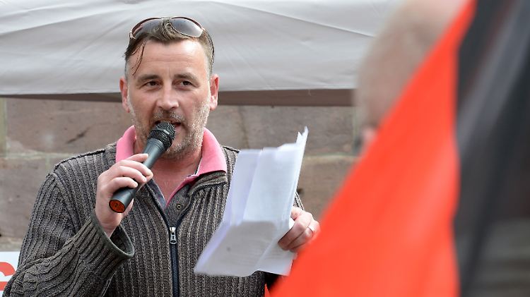 Mitgründer Bachmann tourt durch Deutschland, um für die Pegida-Bewegung zu werben.