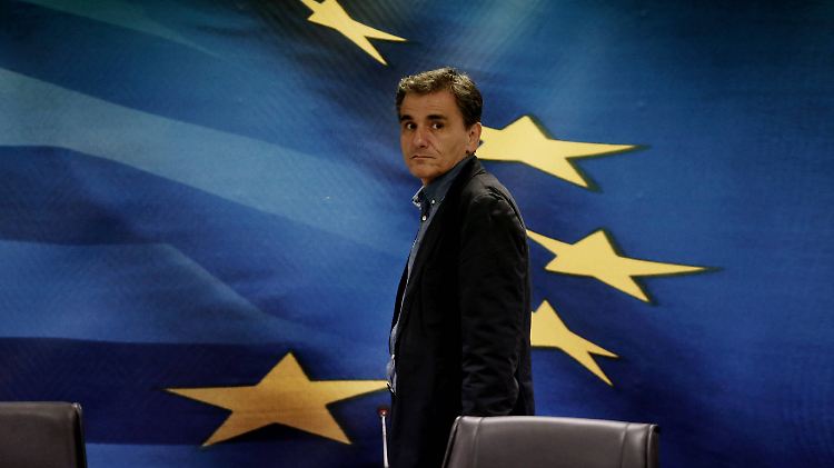 Der neue griechische Finanzminister Euklid Tsakalotos ist um seinen Job nicht zu beneiden.