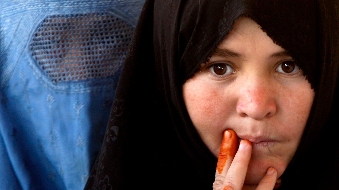 APTOPIX_Afghanistan_Election_XMQ123.jpg5627252887322365369.jpg