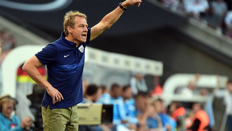 Jürgen Klinsmann und seine Amerikaner erlebten eine sensationelle Pleite gegen Jamaika.