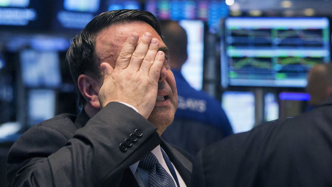 2015-07-09T003017Z_1730527968_GF1000053106R_RTRMADP_3_NYSE-TRADING.JPG6865950905299084157.jpg