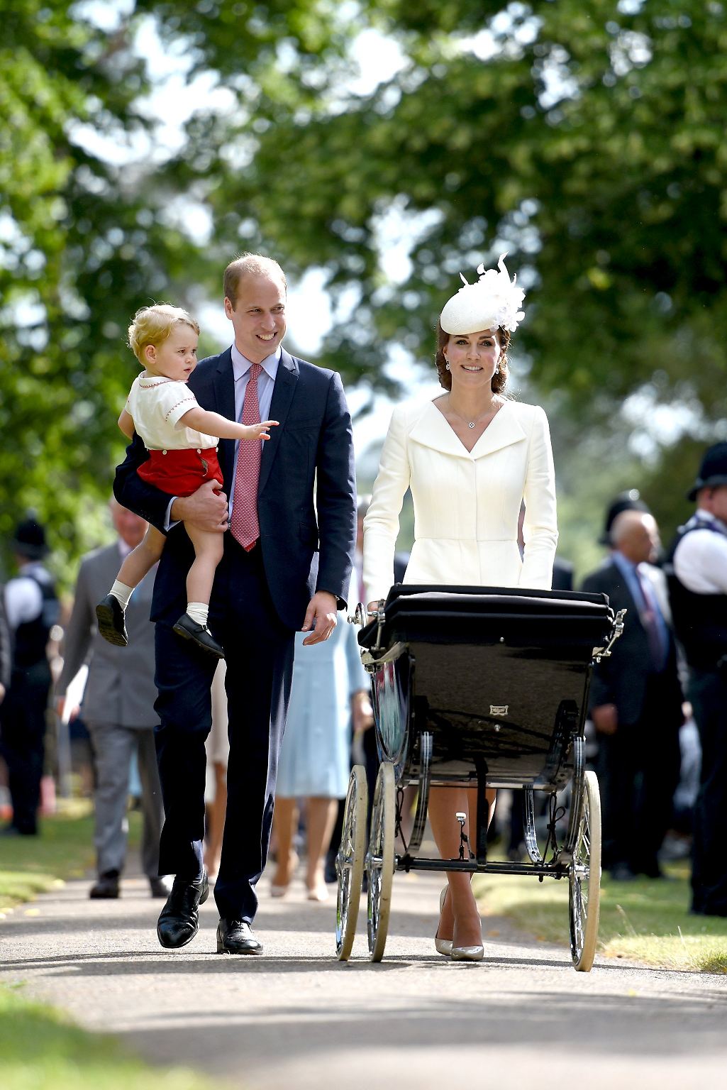 Hach ja. Ist das nicht ein schönes Bild? Es ist das Bild einer perfekten Familie.