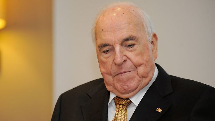 Helmut Kohl war von 1982 bis 1998 Kanzler. Das Buch "Vermächtnis: Die Kohl-Protokolle" war im vergangenen Jahr ein Bestseller.