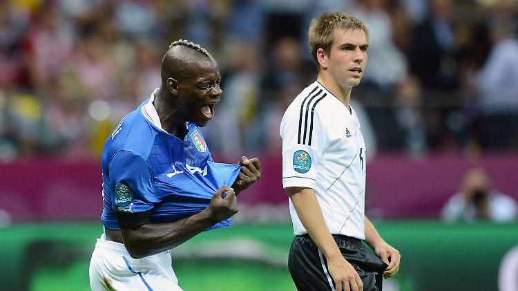 Warschau, 28. Juni 2012: Beim bisher letzten Aufeinandertreffern - es war das Halbfinale der EM - lief es für Italien etwas besser als für die DFB-Elf.