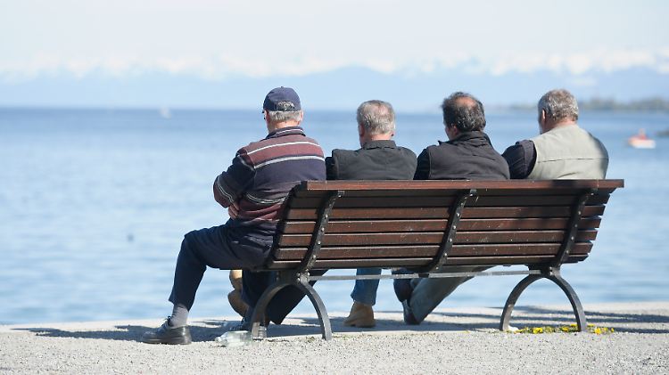 Guter Job, gute Rente: Männern, die die Rente mit 63 nutzen, steht mehr Geld zur Verfügung als gleichaltrigen Frauen.