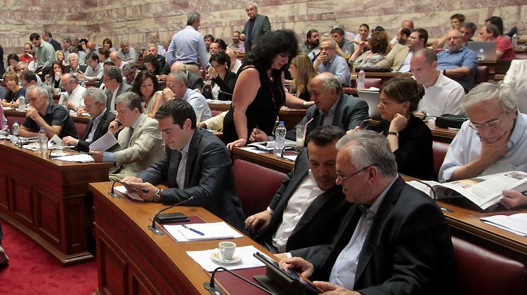 Bei einer Tagung des Athener Parlaments