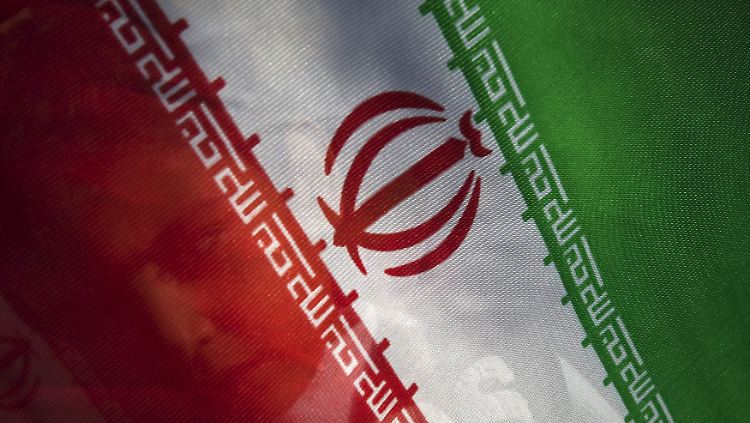 2015-07-13T020149Z_910418387_GF10000157298_RTRMADP_3_IRAN-NUCLEAR.JPG1011111953087379408.jpg