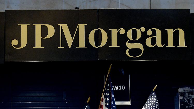 JP Morgan ist die größte Bank der USA: Das Geldhaus hat als erstes der Wall Street über das jüngste Quartal berichtet.