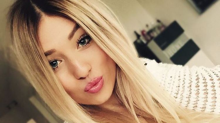 Bianca Heinicke quatscht gern über Make-Up & Jungs. Jetzt möchte sie Sigmar Gabriel für "Bibis Beauty Palace" gewinnen.