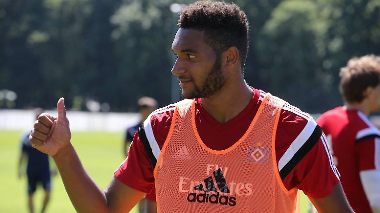 Abwehrtalent Jonathan Tah wird küftig für Bayer Leverkusen kicken.