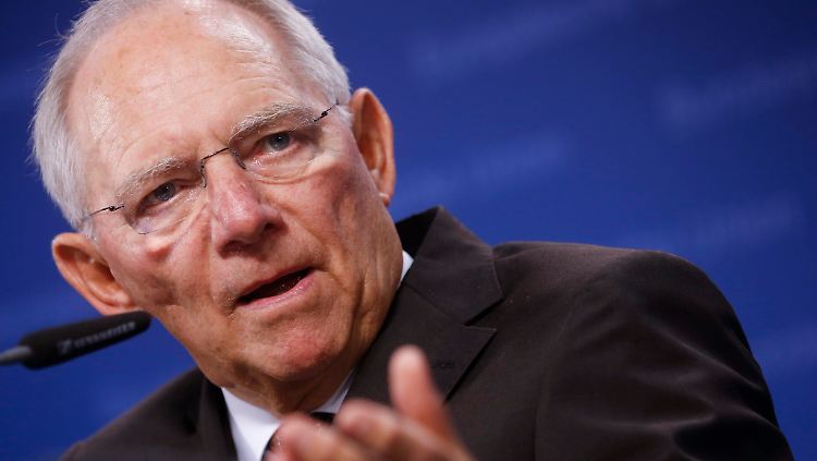 Bundesfinanzminister Schäuble rechnet noch einmal vor. 