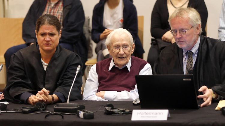 Vor Kurzem war der ehemalige SS-Mann Gröning von einem Gericht wegen Beihilfe zum Mord in Auschwitz verurteilt worden.