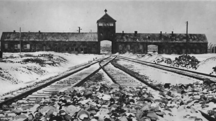 In Auschwitz töteten die Deutschen rund 1,1 Millionen Menschen.