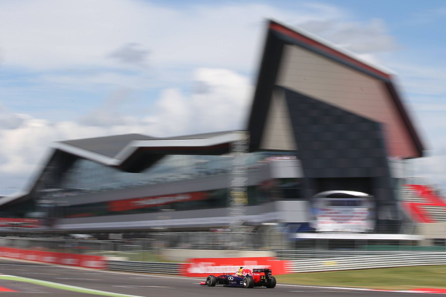 Die Formel 1, die Königsklasse des Motorsports, ...