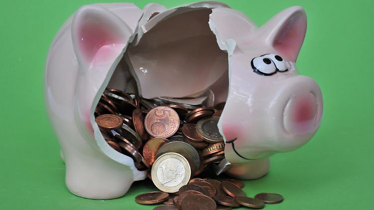 Die Sparschweine der Deutschen sind gut gefüllt: Sie haben so viel Geld auf der hohen Kante wie noch nie.