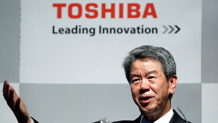 Konzernchef Tanaka wusste von den gefälschten Zahlen und muss nun gehen.