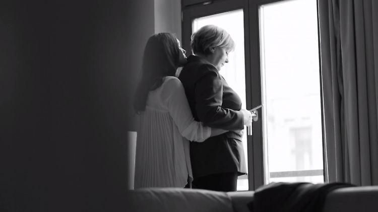Trauen Sie Ihren Augen lieber nicht: Screenshot aus dem Werbespot für das Magazin "Straight".