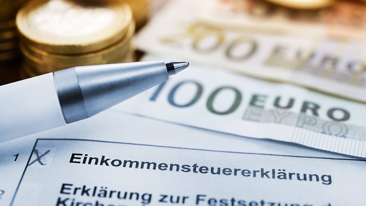 Der Bund der Steuerzahler geht davon aus, dass die Finanzämter bei Urlaubs- oder Überstundenvergütungen aus mehreren Jahren die ermäßigte Besteuerung weiterhin nicht gewähren.