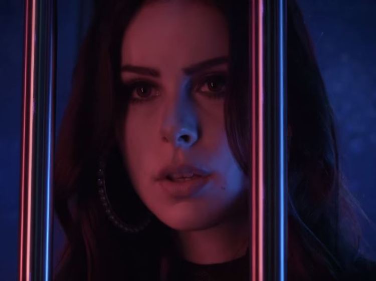 Schau mir in die Augen, Kleiner! Lena im Clip "So wie du bist".