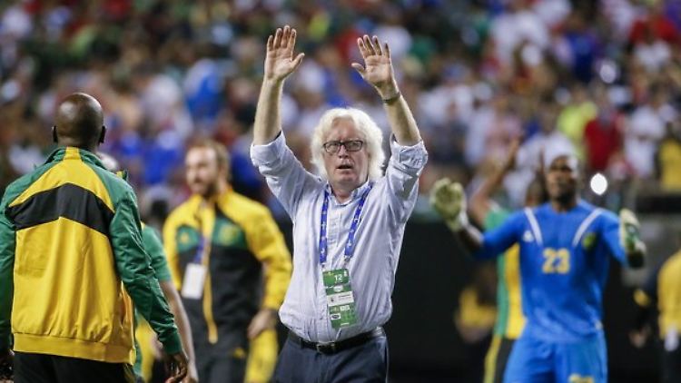 Winnie Schäfer führt Jamaica erstmals ins Finale des Gold Cups.