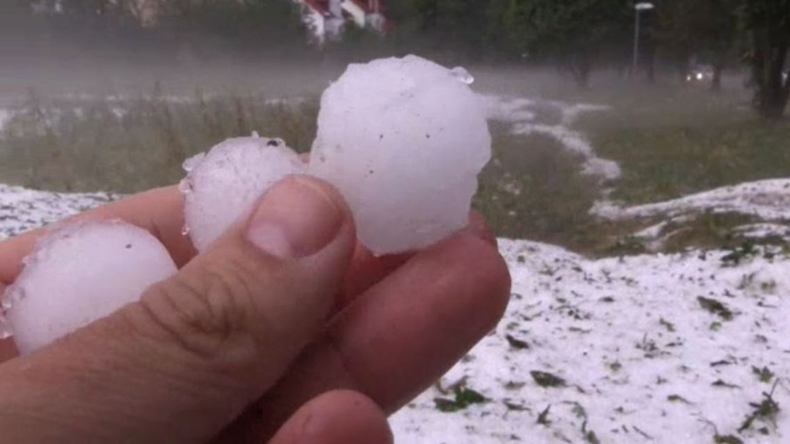 hagel.JPG